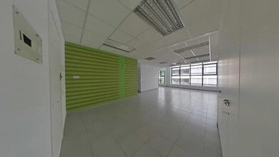 Bureau dans Manresa, Barcelona à louer Photo intérieure– Image 2 sur 8