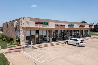Plus de détails pour 909-911 E Davis St, Mesquite, TX - Local commercial à louer