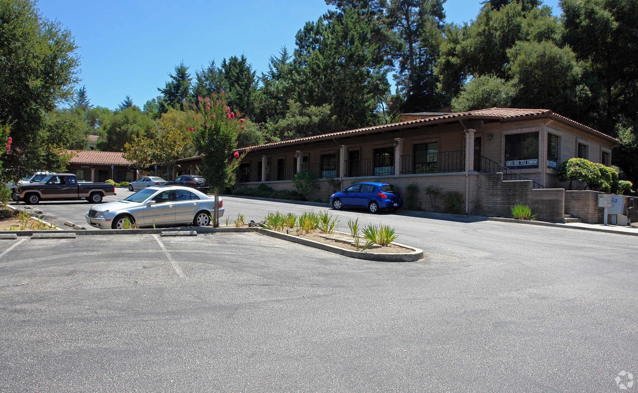4340 Scotts Valley Dr, Scotts Valley, CA à louer Photo de l’immeuble– Image 1 sur 8