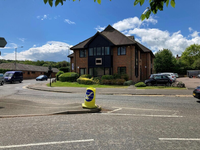 London Rd, Amersham à vendre - Photo de l’immeuble – Image 2 sur 4