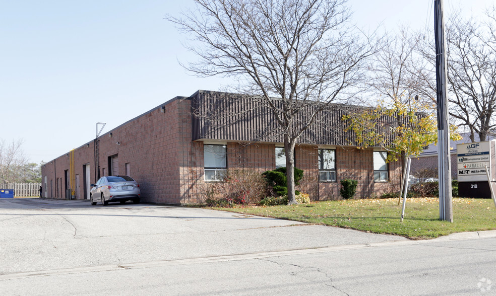 318 Neptune Cres, London, ON à louer - Photo de l’immeuble – Image 2 sur 2