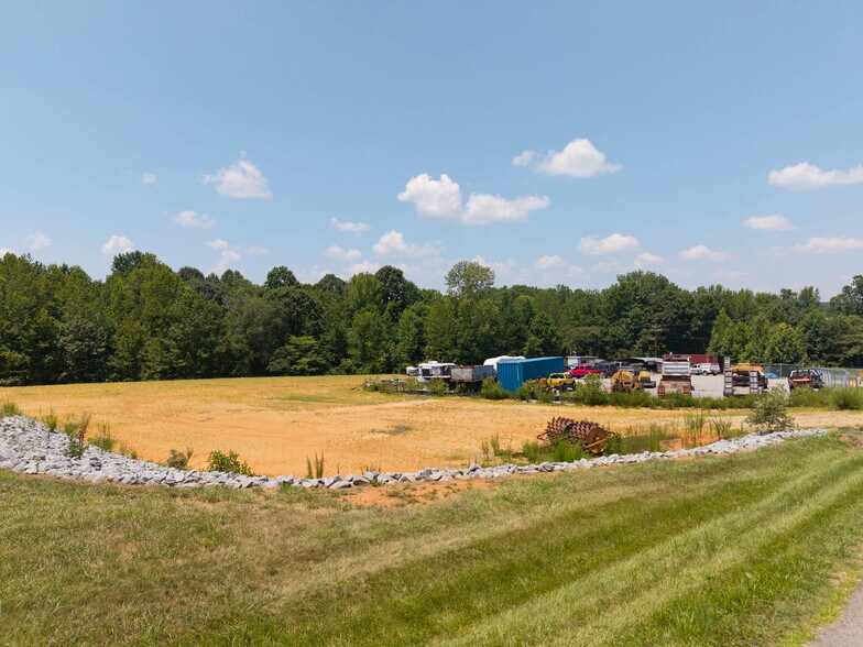 0000 Denver Industrial Road park, Denver, NC à vendre - Photo de l’immeuble – Image 3 sur 17