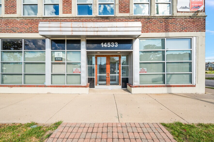 14533 Mack Ave, Detroit, MI à vendre - Photo de l’immeuble – Image 2 sur 12