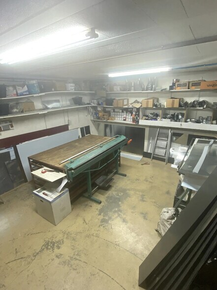 Local d'activités dans Rillieux-la-Pape à vendre - Photo intérieure – Image 2 sur 6