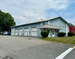 Steve's Auto & Truck Garage - Local industriel/logistique