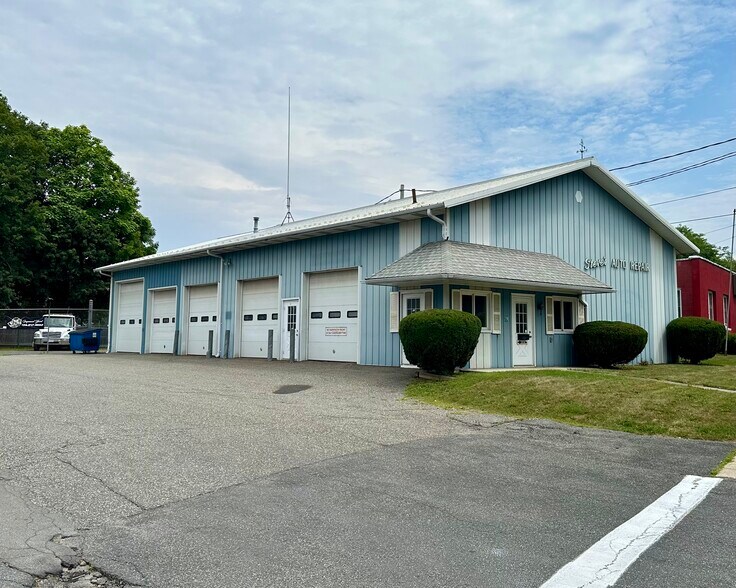 79 State Rd, Great Barrington, MA à vendre - Photo de l’immeuble – Image 1 sur 7