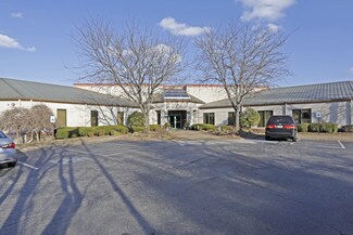 Plus de détails pour 1801 Forest Hills Blvd, Bella Vista, AR - Bureau/Médical à louer