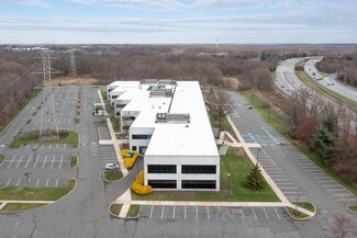 Plus de détails pour 1009 Lenox Dr, Lawrenceville, NJ - Bureau à louer