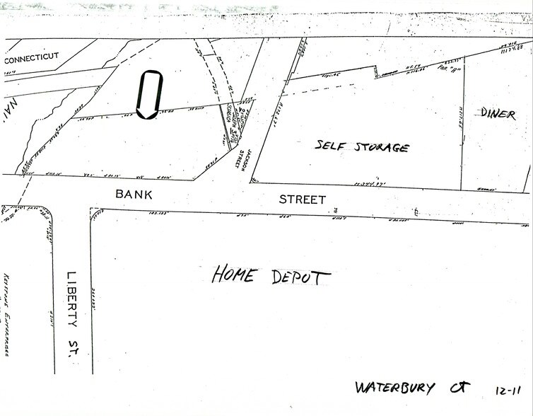630 Bank St, Waterbury, CT à louer - Photo de l’immeuble – Image 2 sur 3