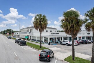 Plus de détails pour 400-488 NE 125th St, North Miami, FL - Bureau/Médical à louer