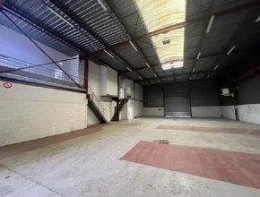 20 Rue Augustin Fresnel, Coignières à louer Photo intérieure– Image 2 sur 3