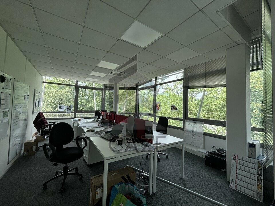 Bureau dans Pessac à louer Photo intérieure– Image 1 sur 7