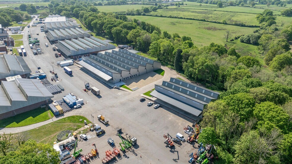 Burnetts Ln, Southampton à louer - Photo de l’immeuble – Image 3 sur 8