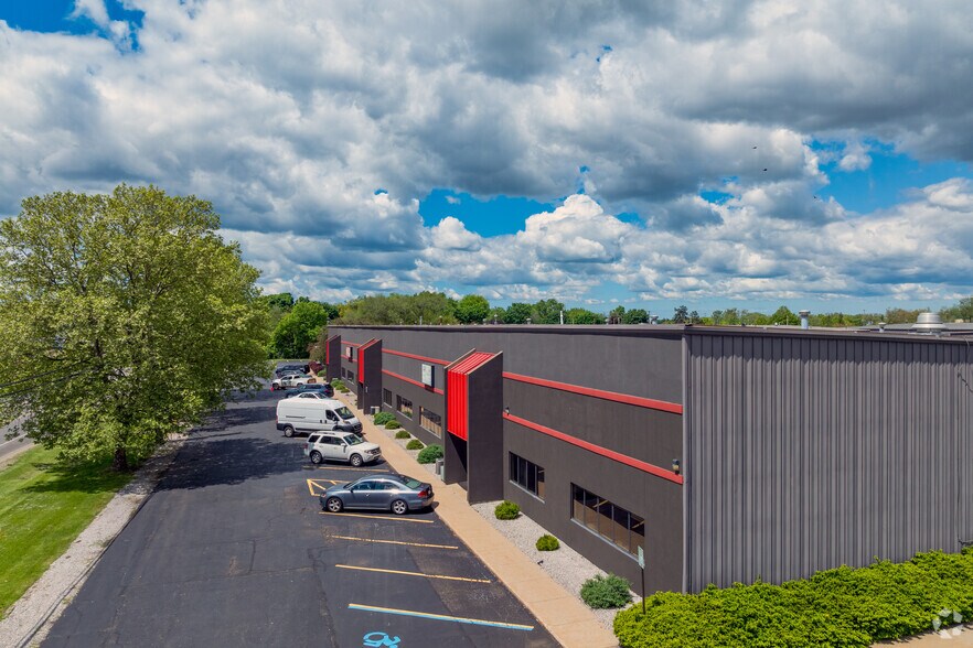 5111-5121 E ML Ave, Kalamazoo, MI à louer - Photo de l’immeuble – Image 3 sur 7