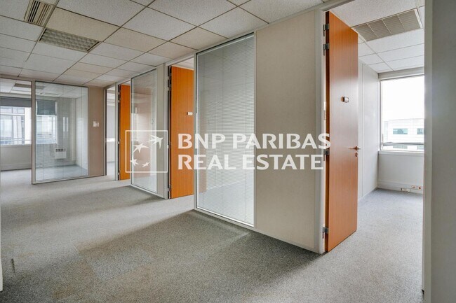 Plus de détails pour 47 Allée Des Impressionnistes, Villepinte - Bureau à vendre
