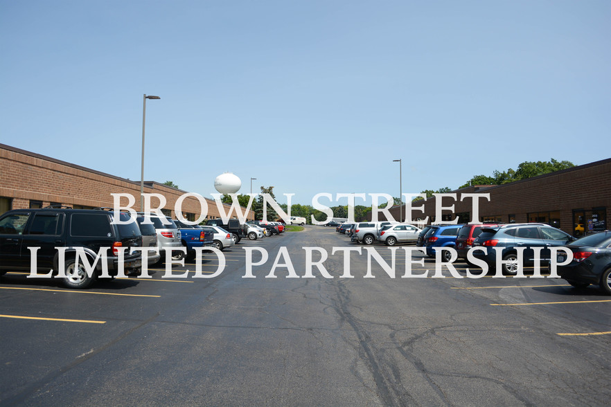 1000 Brown St, Wauconda, IL à louer - Autre – Image 2 sur 7