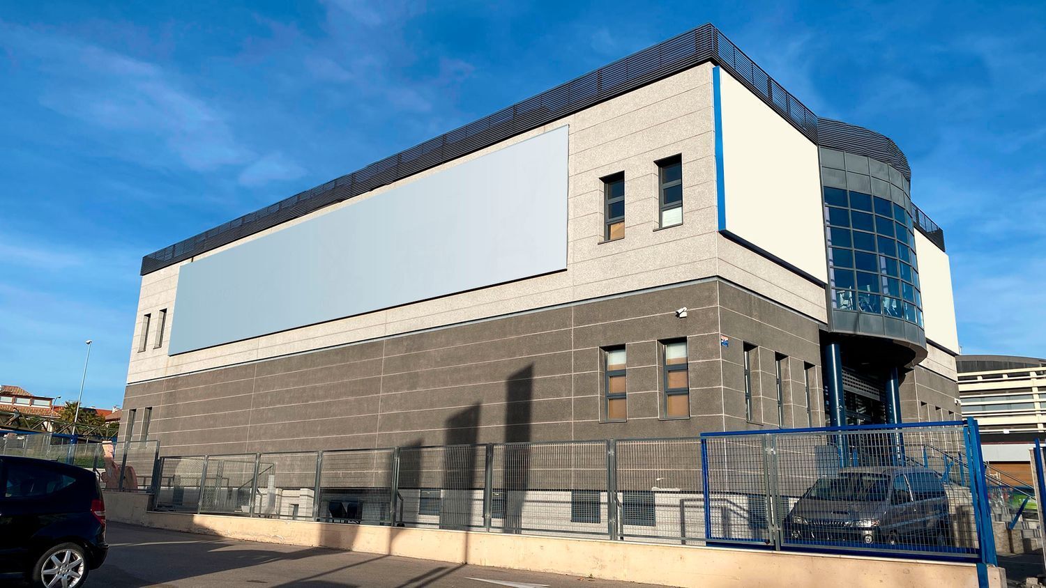 Industriel/Logistique dans Villaviciosa de Odón, Madrid à louer Photo de l’immeuble– Image 1 sur 13