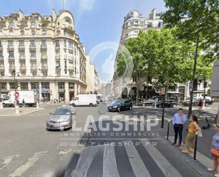 Local commercial dans Paris à louer - Photo de l’immeuble – Image 3 sur 3