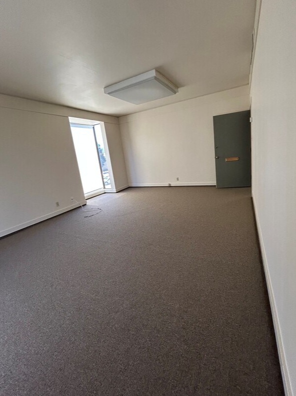 1200 Mt Diablo Blvd, Walnut Creek, CA à louer Photo intérieure– Image 1 sur 6
