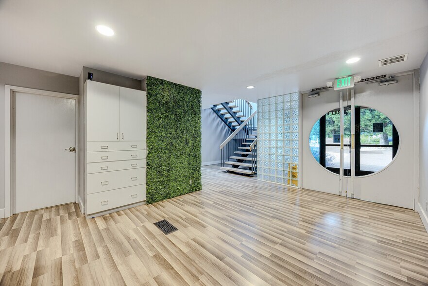 2301 E Pikes Peak Ave, Colorado Springs, CO à louer - Photo de l’immeuble – Image 2 sur 18