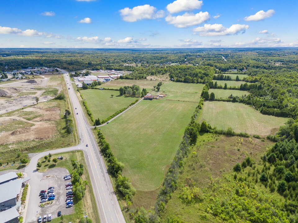 10951 Highway 7, Carleton Place, ON à vendre Photo principale– Image 1 sur 5