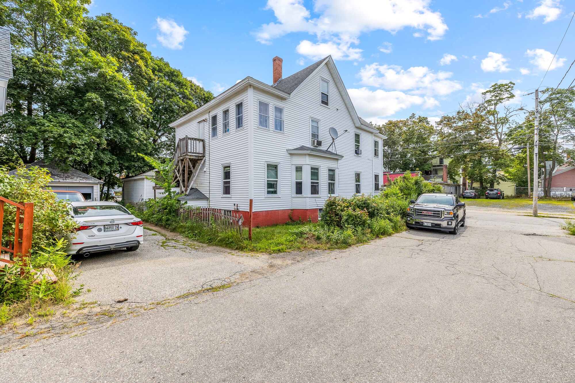 7 Nason St, Sanford, ME à vendre Photo principale– Image 1 sur 26