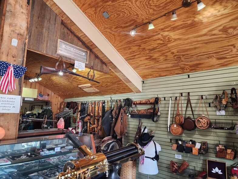 302 E Fremont St, Tombstone, AZ à vendre - Photo de l’immeuble – Image 2 sur 22