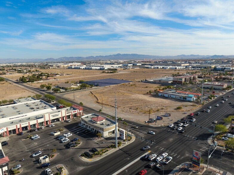 Patrick Lane and Santa Margarita Street, Las Vegas, NV à vendre - Aérien – Image 3 sur 8