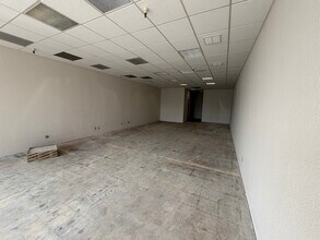 2440 Fulton Ave, Sacramento, CA à louer Photo intérieure– Image 2 sur 2