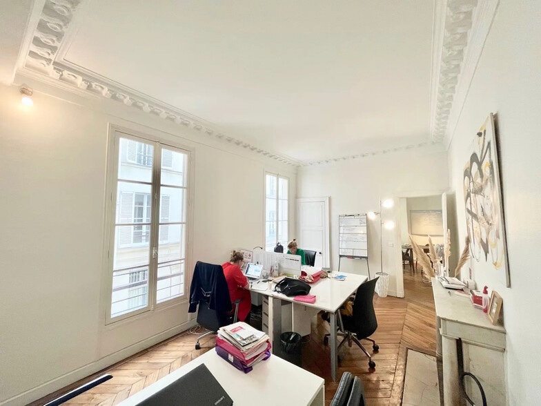 Bureau dans Paris à louer - Photo de l’immeuble – Image 3 sur 7
