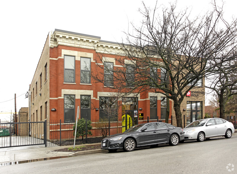 1659 W Hubbard St, Chicago, IL à louer - Photo de l’immeuble – Image 3 sur 33