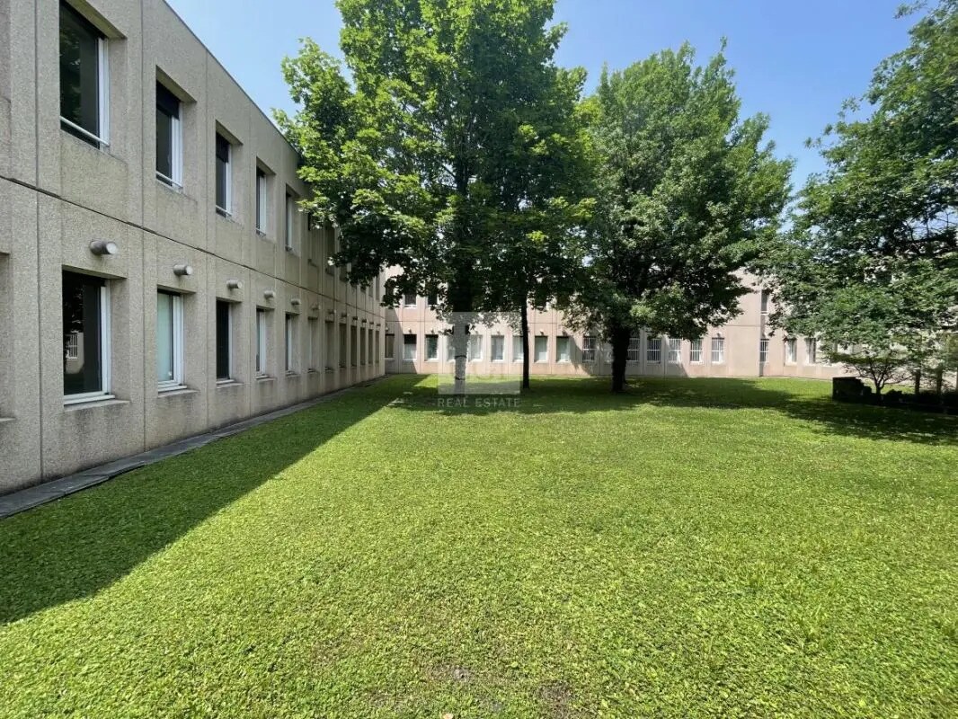 Bureau dans Meylan à louer Photo de l’immeuble– Image 1 sur 5