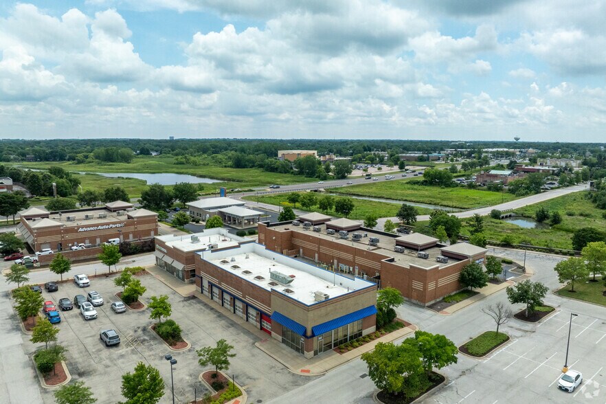 837 N Randall Rd, Batavia, IL à vendre - Photo de l’immeuble – Image 3 sur 4