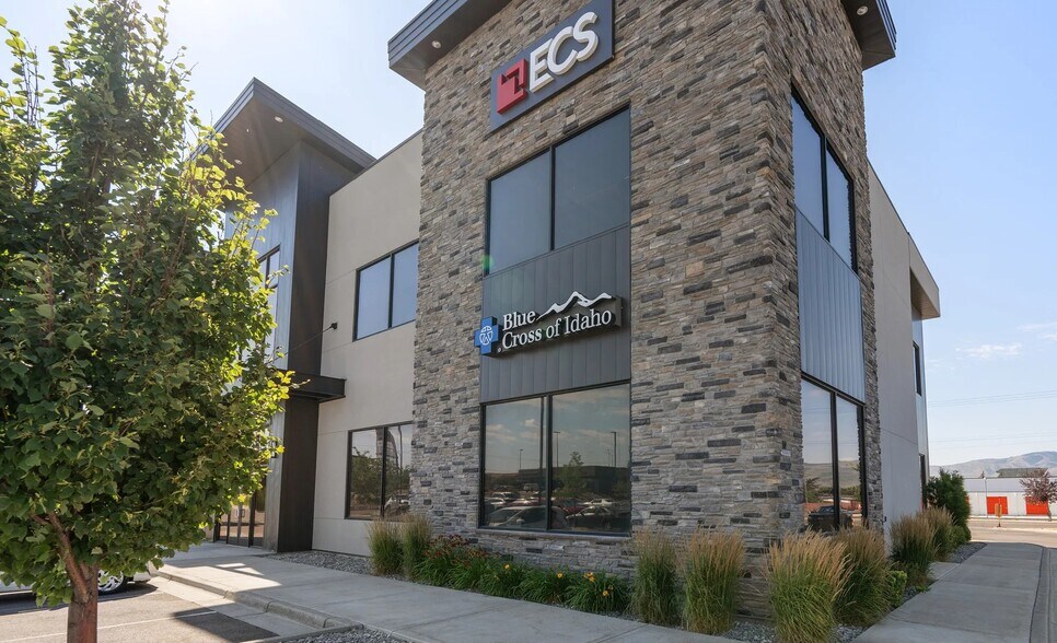 850-852 W Quinn Rd, Pocatello, ID à louer - Photo de l’immeuble – Image 2 sur 8
