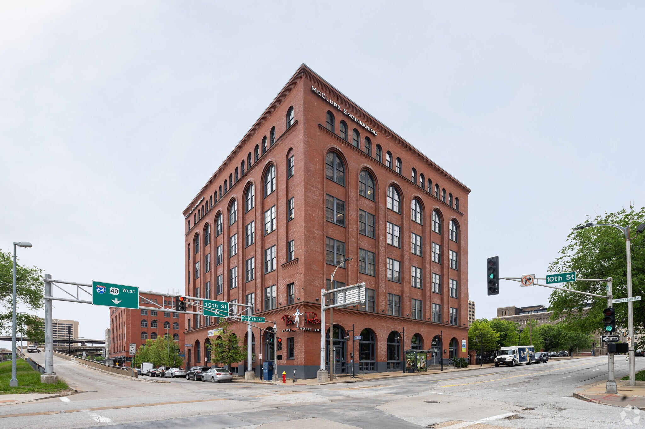 1000-1008 Clark Ave, Saint Louis, MO à louer Photo de l’immeuble– Image 1 sur 20