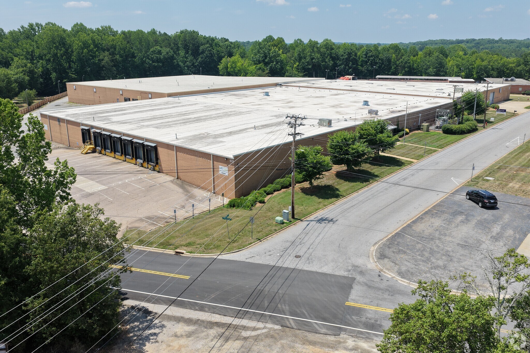615 Industrial Ave, Salisbury, NC à vendre Photo de l’immeuble– Image 1 sur 37