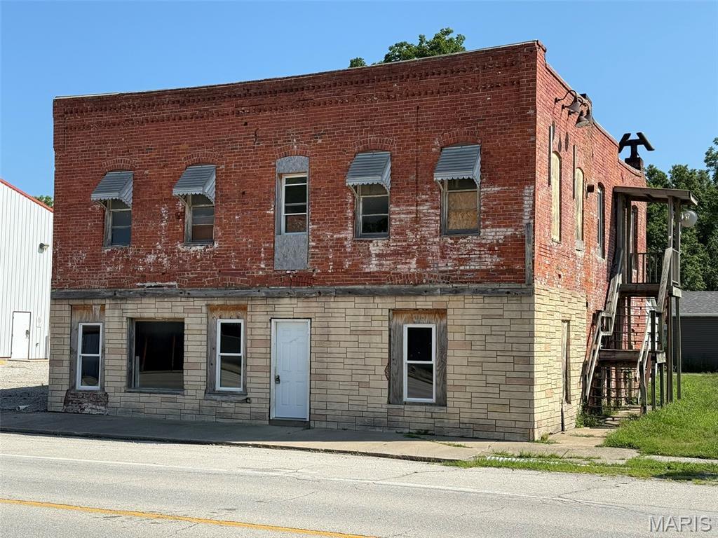 107 W Main St, Coffeen, IL à vendre Photo de l’immeuble– Image 1 sur 48