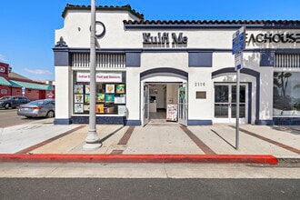 2116 Newport Blvd, Newport Beach, CA à louer Photo de l’immeuble– Image 2 sur 42
