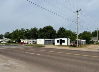 Plus de détails pour 107 3rd st, Minco, OK - Industriel/Logistique à vendre