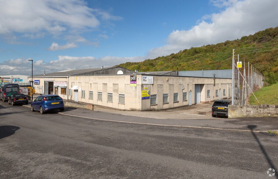 104 Fitzwalter Rd, Sheffield à louer - Photo de l’immeuble – Image 2 sur 2