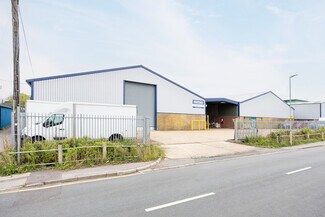 Plus de détails pour Pattenden Ln, Tonbridge - Industriel/Logistique à louer
