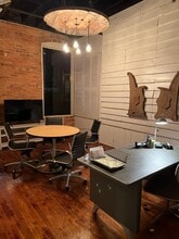 315 W Solomon St, Griffin, GA à louer Photo intérieure– Image 2 sur 6