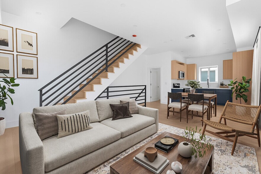 2639 Garth ave, Los Angeles, CA à vendre - Photo de l’immeuble – Image 3 sur 45