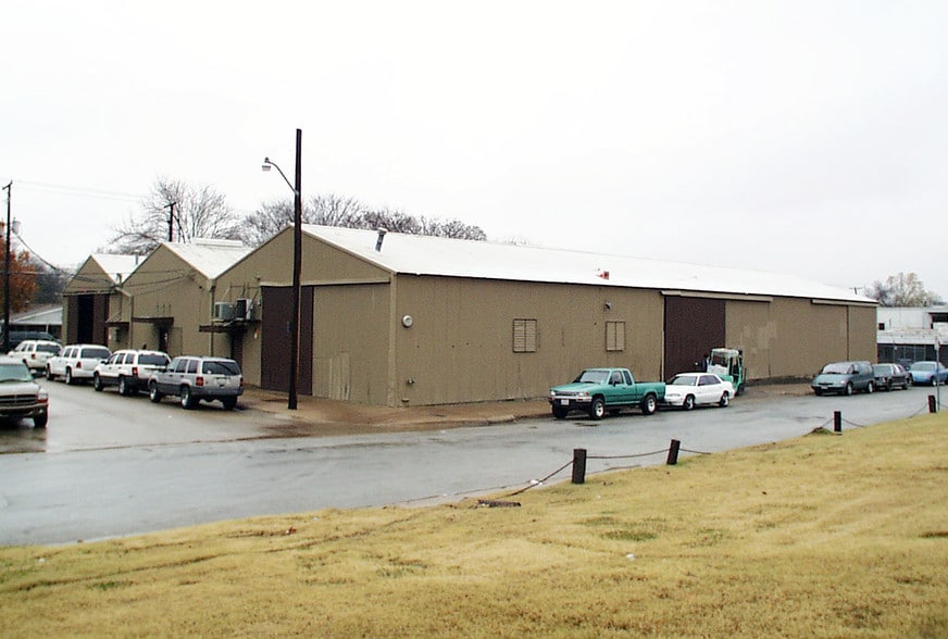 315 W Ripy St, Fort Worth, TX à vendre - Photo de l’immeuble – Image 2 sur 3