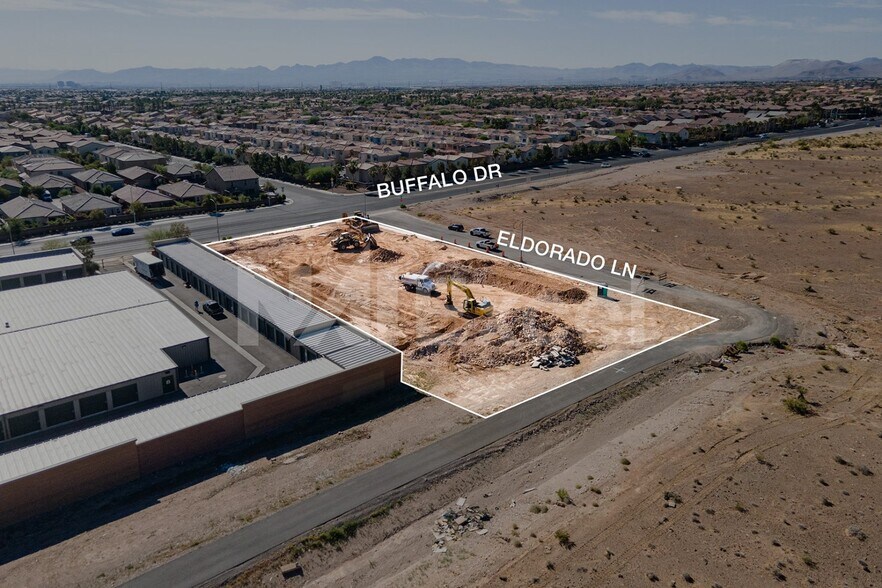 7830 Eldorado ln, Las Vegas, NV à louer - Photo de l’immeuble – Image 1 sur 5