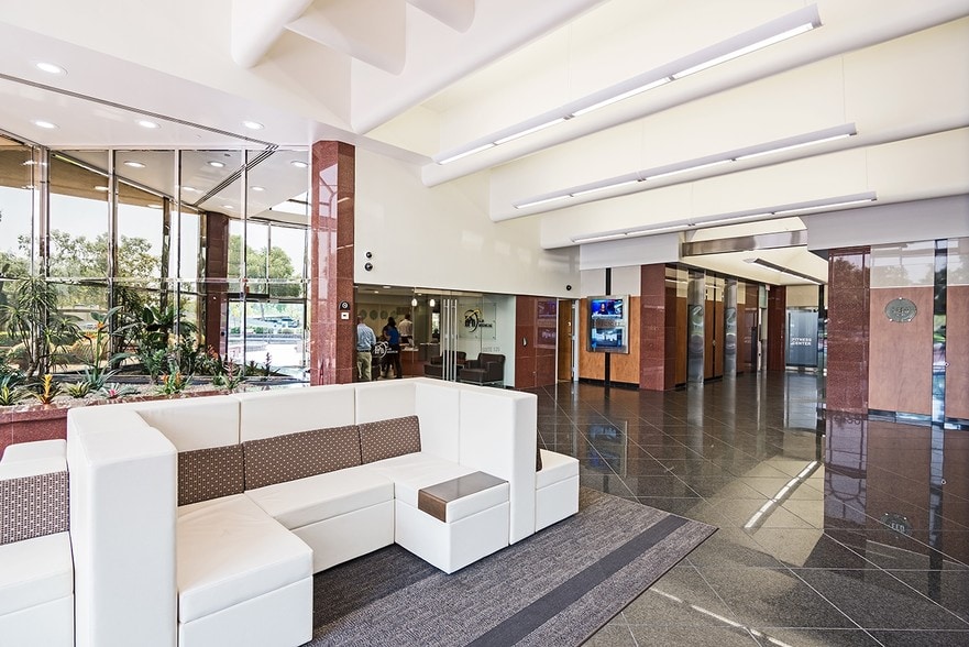 2800 N 44th St, Phoenix, AZ à vendre - Photo intérieure – Image 3 sur 23