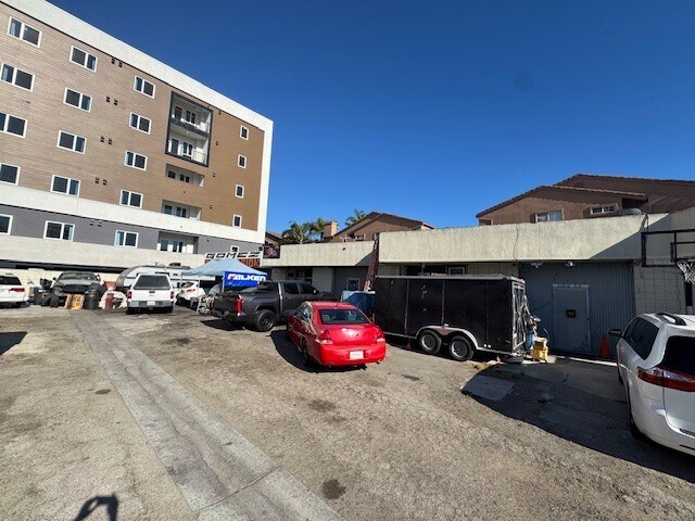 21804 S Vermont Ave, Torrance, CA à vendre - Photo de l’immeuble – Image 3 sur 3