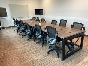 8345 Clearvista Pl, Indianapolis, IN à louer Photo intérieure– Image 2 sur 5