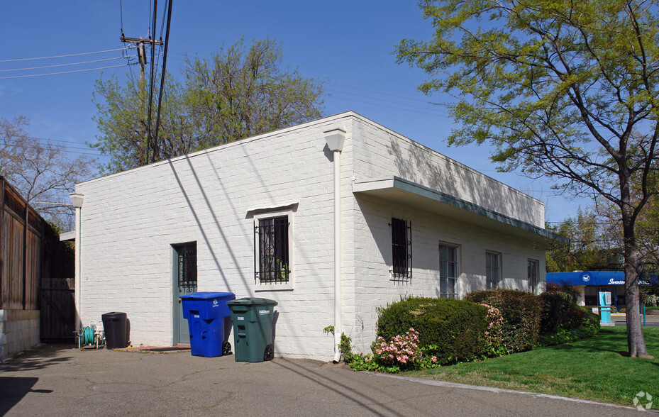 4220 H St, Sacramento, CA à louer - Photo de l’immeuble – Image 2 sur 19