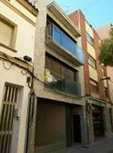 Immeuble residentiel dans Igualada, Barcelona à vendre Photo principale– Image 1 sur 2